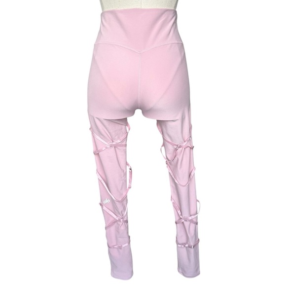 Rare Alo Yoga Alosoft High-Waist Spotlight
Legging in Ballet Pink Medium - Picture 10 of 15